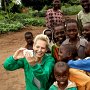 Baerbel Schaefer bei Projektbesuch in Uganda