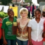 Carmen Nebel , bei Aids-Hilfsprojekt in Suedafrika